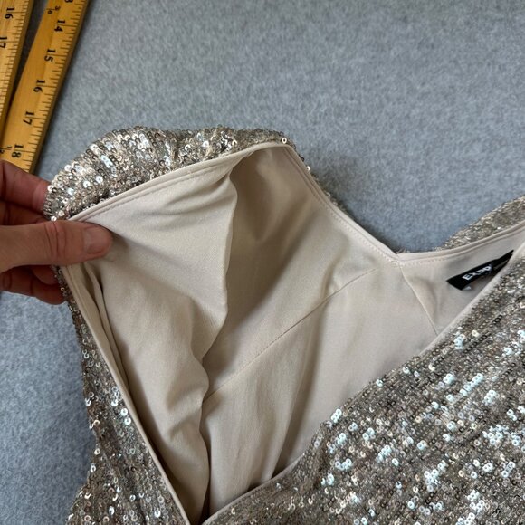 Express Womens Gold Silver Sequin Body Suit V-Neck Short Sleeve Date Size Medium - Picture 12 of 16